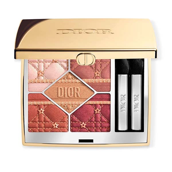 Палитра теней для век лимитированной серии из 5 оттенков DIOR Diorshow 5 Couleurs, 636 Fiery Circus
Палитра теней для век лимитированной серии из 5 оттенков DIOR Diorshow 5 Couleurs, 636 Fiery Circus