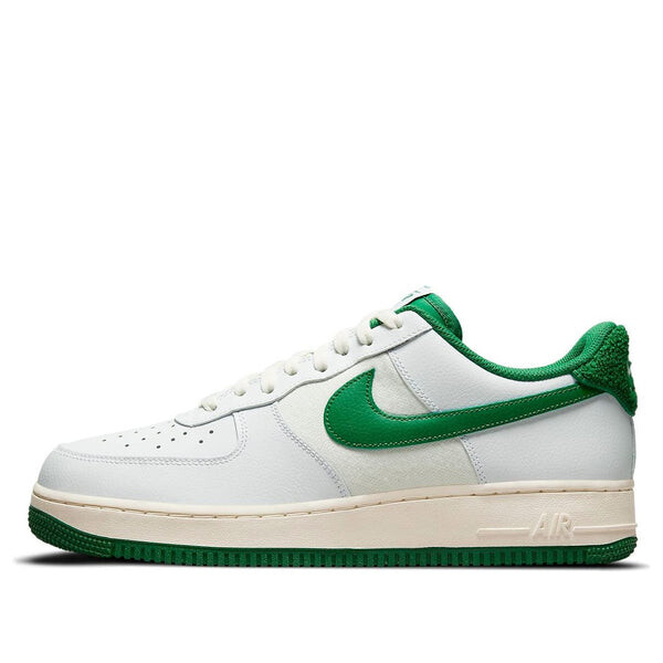 Кроссовки air force 1 '07 lv8 'varsity jacket' Nike, белый
Кроссовки air force 1 '07 lv8 'varsity jacket' Nike, белый