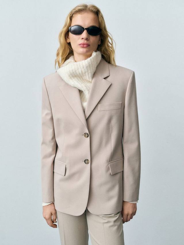 Структурированный прямой блейзер crista Mango, светло-бежевый
Структурированный прямой блейзер crista Mango, светло-бежевый