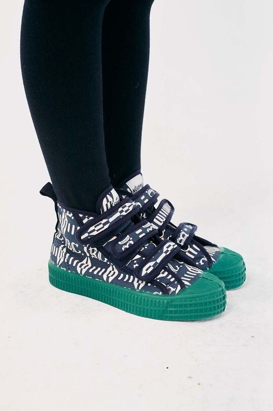 Детские кроссовки Bobo Choses, темно-синий
Детские кроссовки Bobo Choses, темно-синий