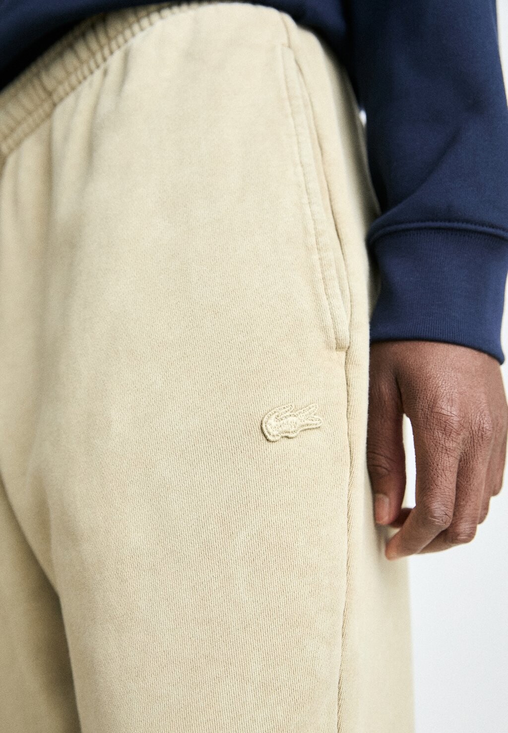 Тренировочный низ UNISEX Lacoste, цвет Viennese
Тренировочный низ UNISEX Lacoste, цвет Viennese