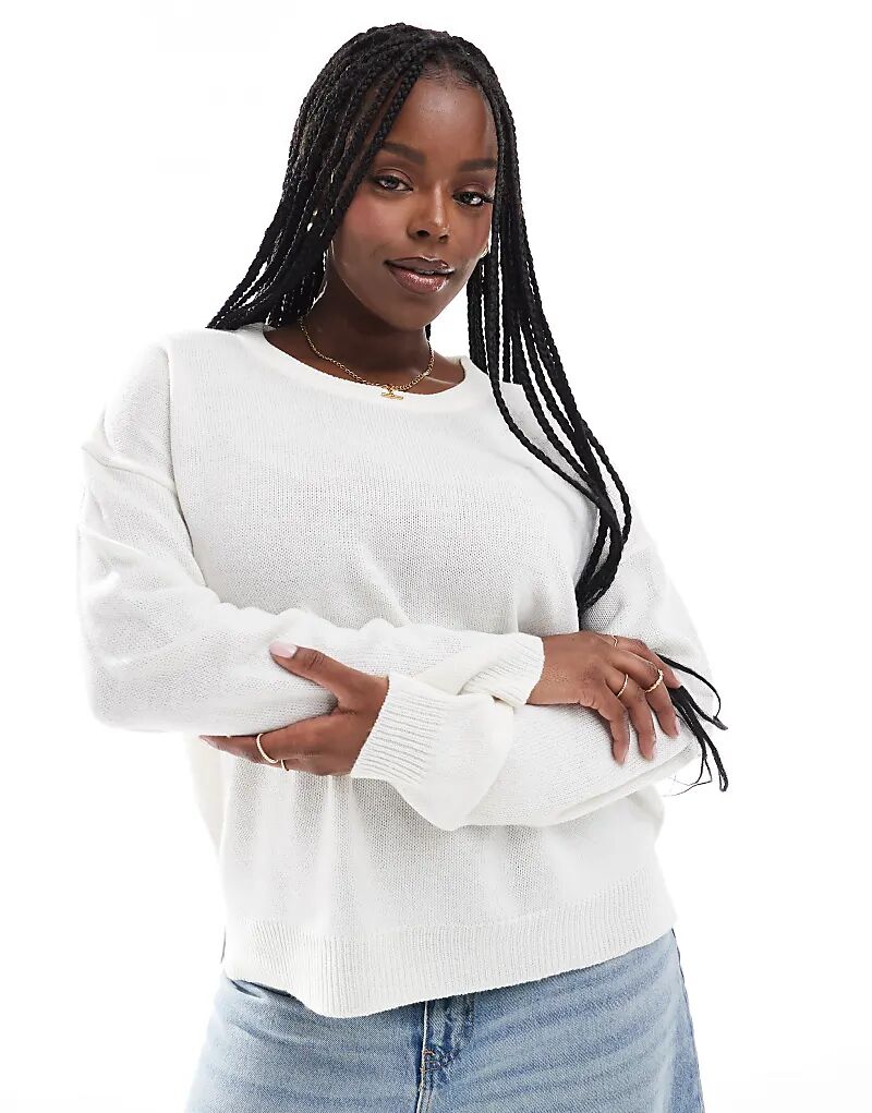 Плюс джемпер с круглым вырезом белого цвета Brave Soul
Плюс джемпер с круглым вырезом белого цвета Brave Soul