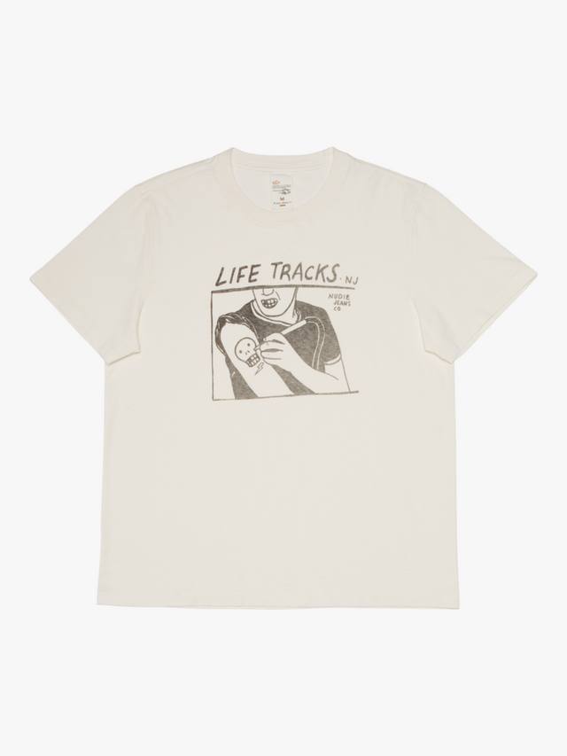 Roy Life Tracks хлопковая футболка с коротким рукавом Regular Fit Nudie Jeans, Chalk
Roy Life Tracks хлопковая футболка с коротким рукавом Regular Fit Nudie Jeans, Chalk