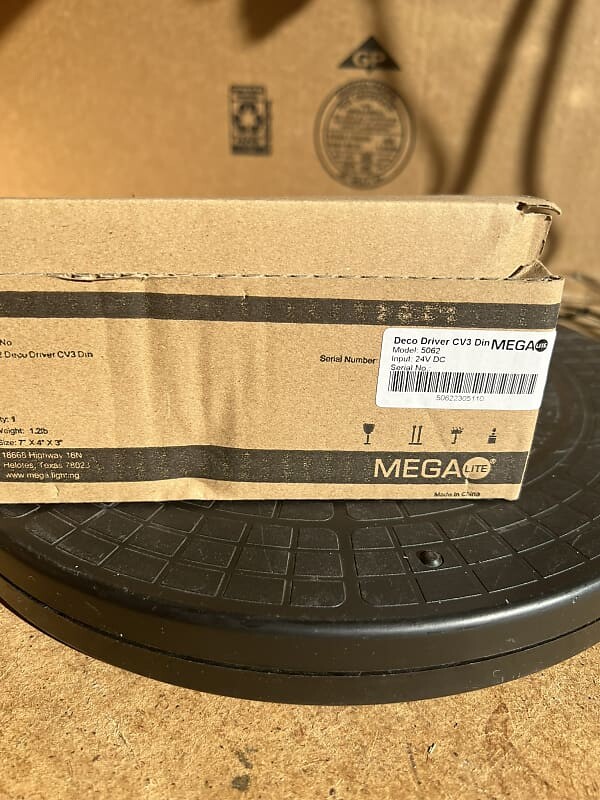 Контроллер освещения Mega Lite CV3 5062
Контроллер освещения Mega Lite CV3 5062