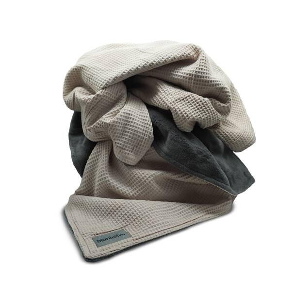 Одеяло Blanketino Vollkommen-Creme/Grau, 145x2x210 см цвет schwarz/cremeweiß
Одеяло Blanketino Vollkommen-Creme/Grau, 145x2x210 см цвет schwarz/cremeweiß