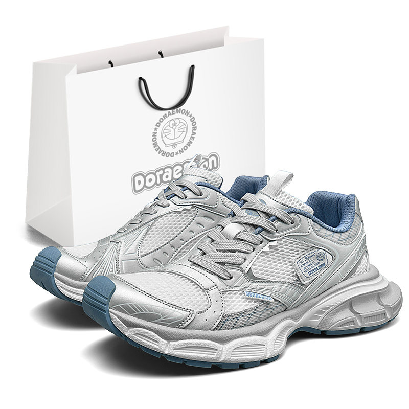 Doraemon Дораэмон Мужские массивные кроссовки лоу-топ в ледяном голубом цвете, цвет Ice Blue
Doraemon Дораэмон Мужские массивные кроссовки лоу-топ в ледяном голубом цвете, цвет Ice Blue