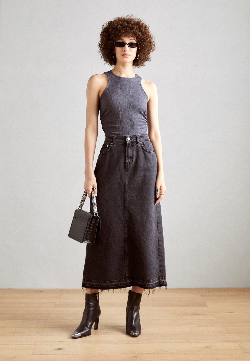 Топ Anna Field, темно-серый
Топ Anna Field, темно-серый