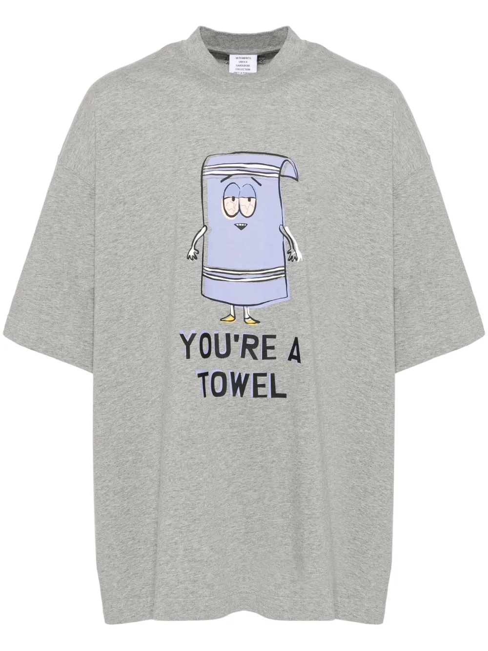 Футболка с графичным принтом VETEMENTS, серый
Футболка с графичным принтом VETEMENTS, серый