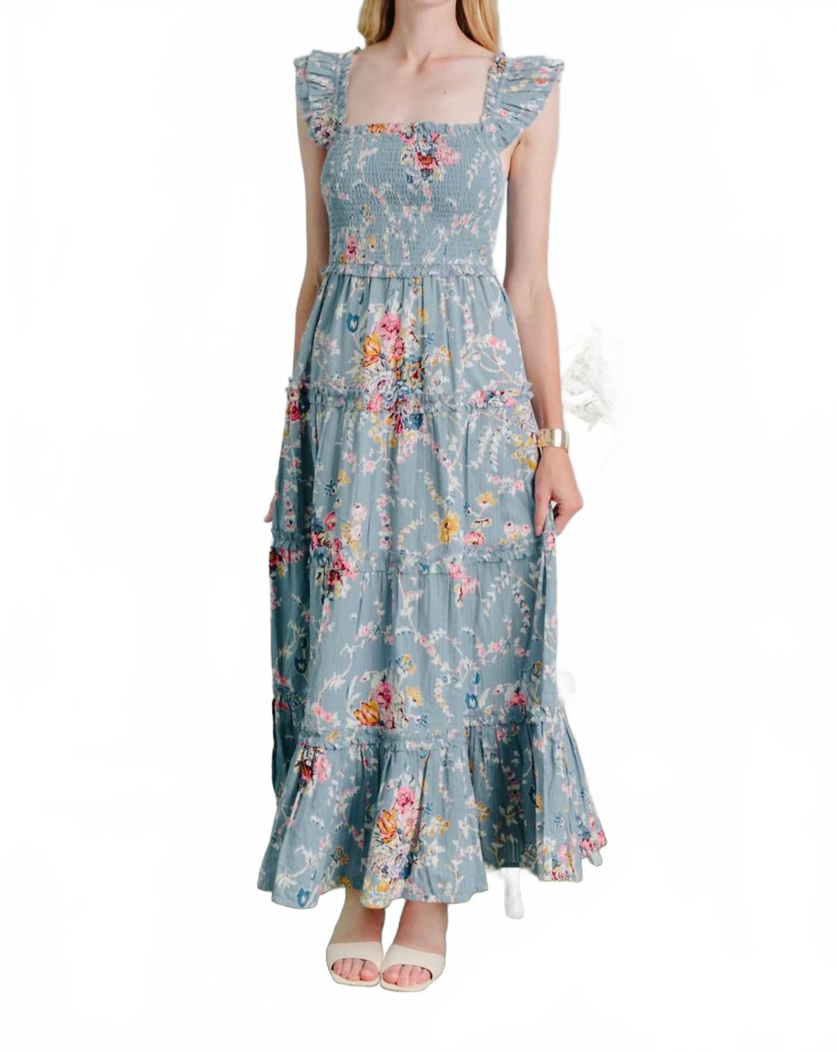 Платье Gaya Mixi в саду Пауэрскорт LOVE THE LABEL, Powerscourt Garden
Платье Gaya Mixi в саду Пауэрскорт LOVE THE LABEL, Powerscourt Garden