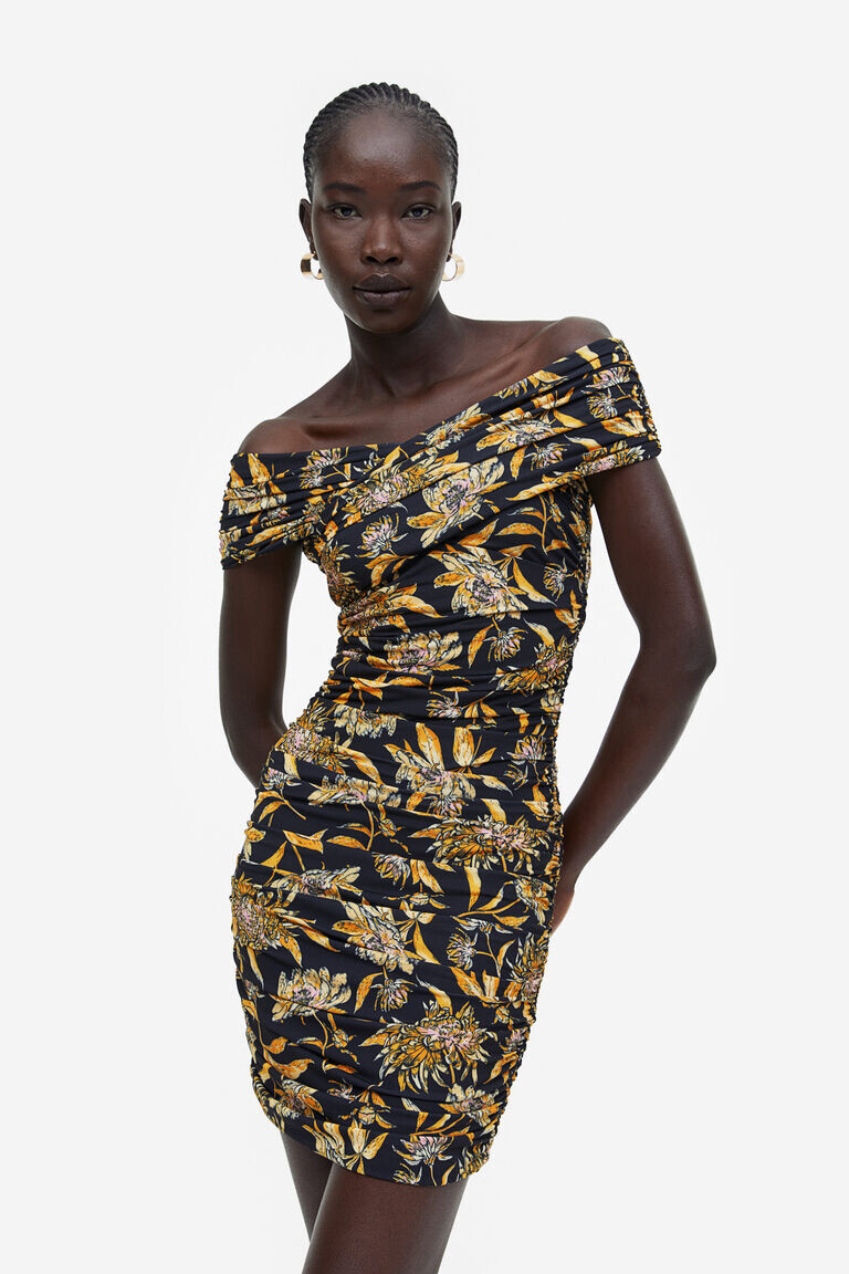 Драпированное платье с открытыми плечами H&M, черный
Драпированное платье с открытыми плечами H&M, черный