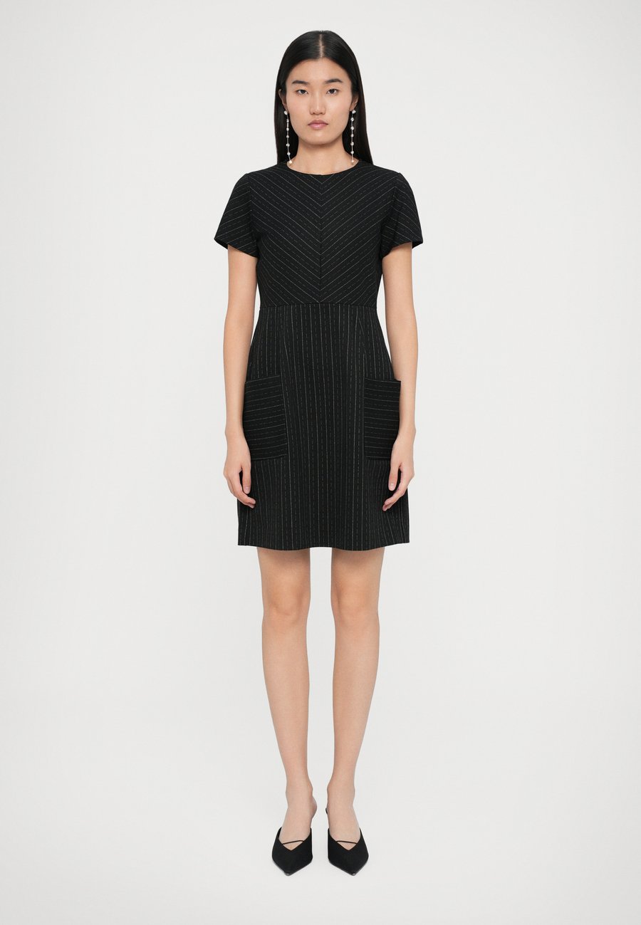 Платье Diane von Furstenberg WILMA DRESS, Black
Платье Diane von Furstenberg WILMA DRESS, Black