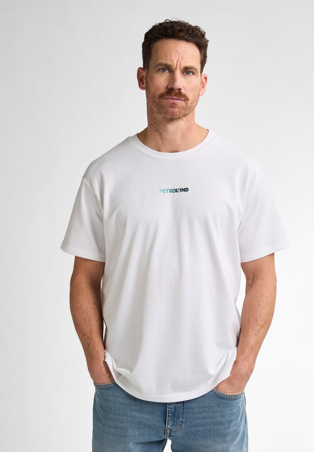 Футболка с принтом LOGO PALMSVIEW Petrol Industries, белый
Футболка с принтом LOGO PALMSVIEW Petrol Industries, белый