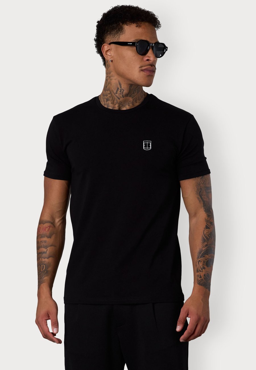 Футболка ESTEEM ICON, Black, Черный, Футболка ESTEEM ICON, Black
Футболка ESTEEM ICON, Black, Черный, Футболка ESTEEM ICON, Black