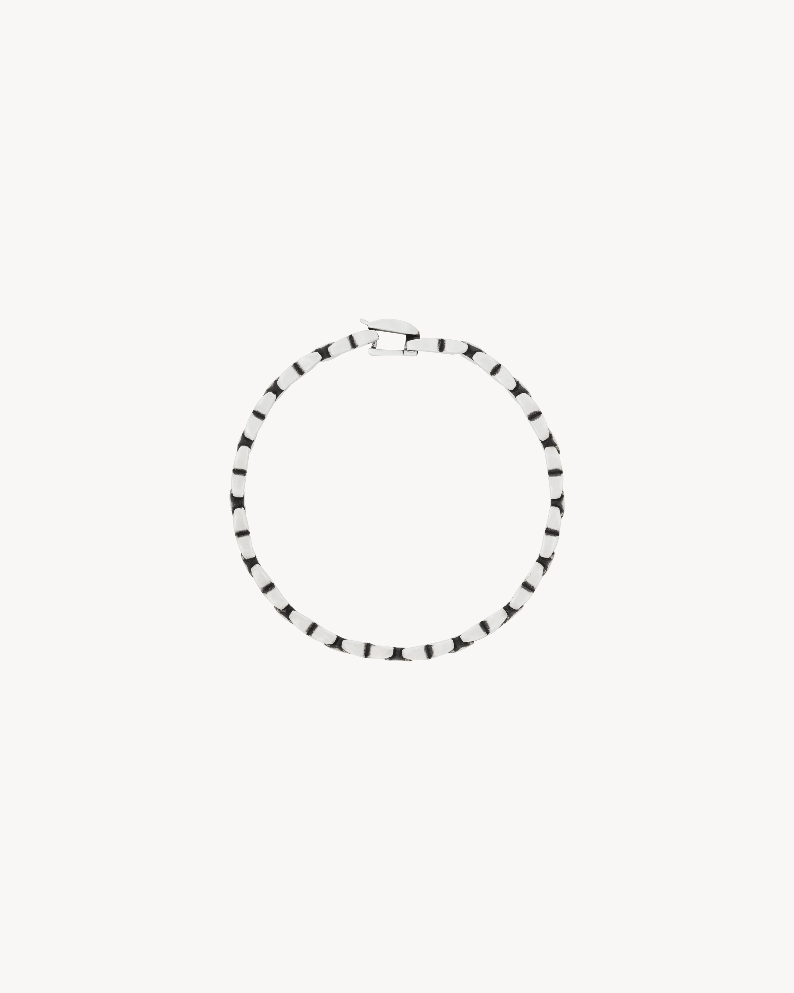 Браслет из переплетенных металлических цепей Saint Laurent, серебро
Браслет из переплетенных металлических цепей Saint Laurent, серебро