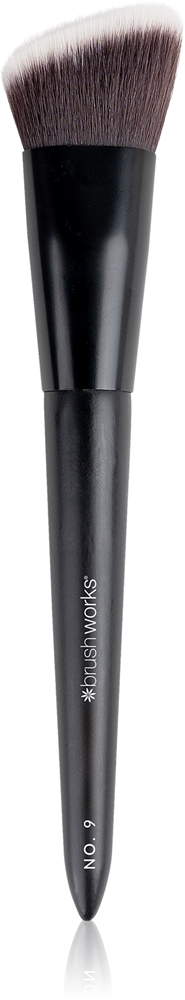 Кисть для полировки тональной основы с плоским скошенным верхом Brushworks, tipas no. 9
Кисть для полировки тональной основы с плоским скошенным верхом Brushworks, tipas no. 9