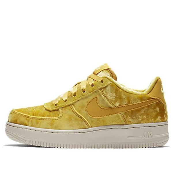 Кроссовки air force 1 lv8 Nike, золотой 
Кроссовки air force 1 lv8 Nike, золотой