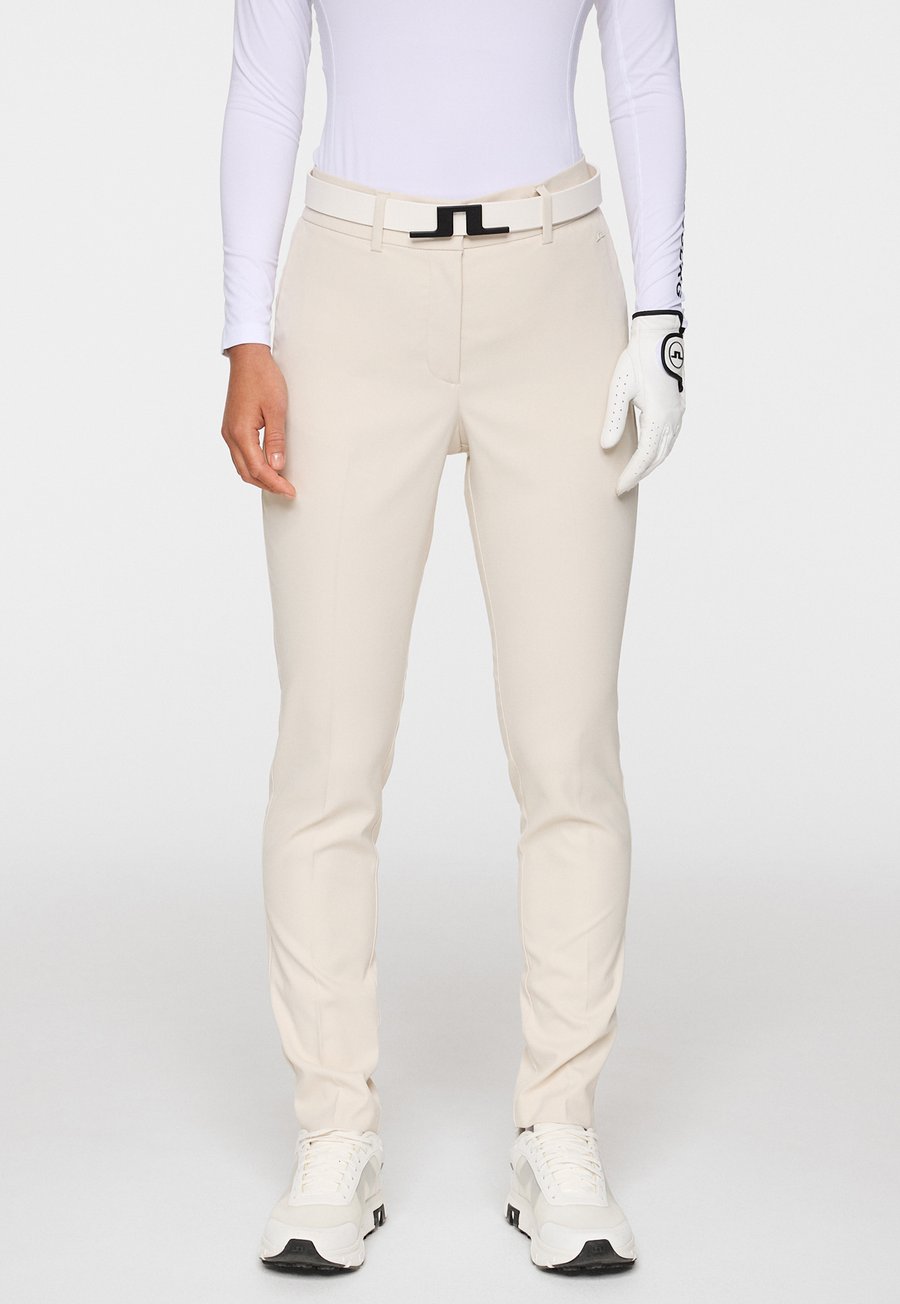 Брюки J.LINDEBERG Sports PINJA , Moonbeam/Beige
Брюки J.LINDEBERG Sports PINJA , Moonbeam/Beige