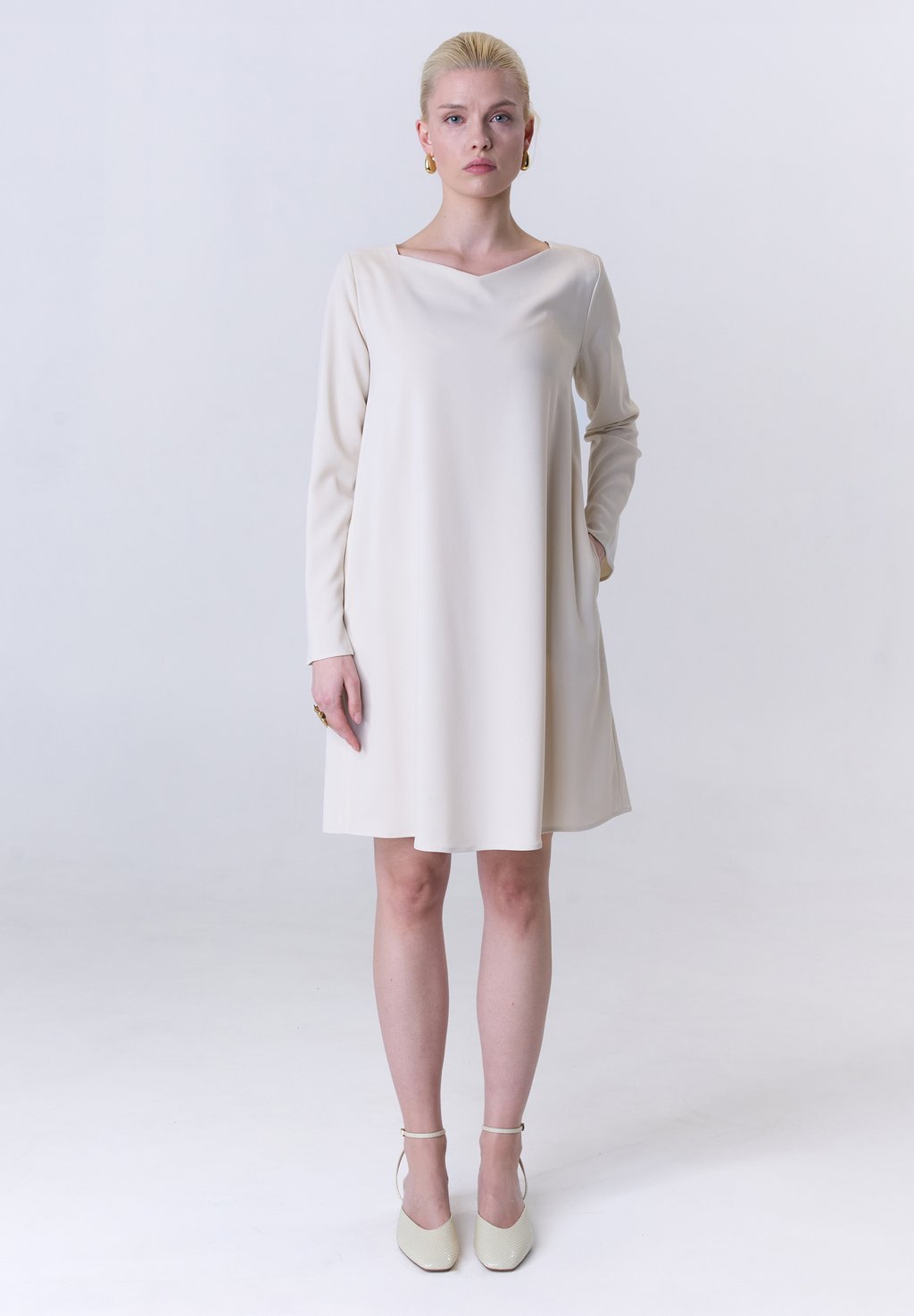 Повседневное платье KALLIE Minx, бежевый
Повседневное платье KALLIE Minx, бежевый