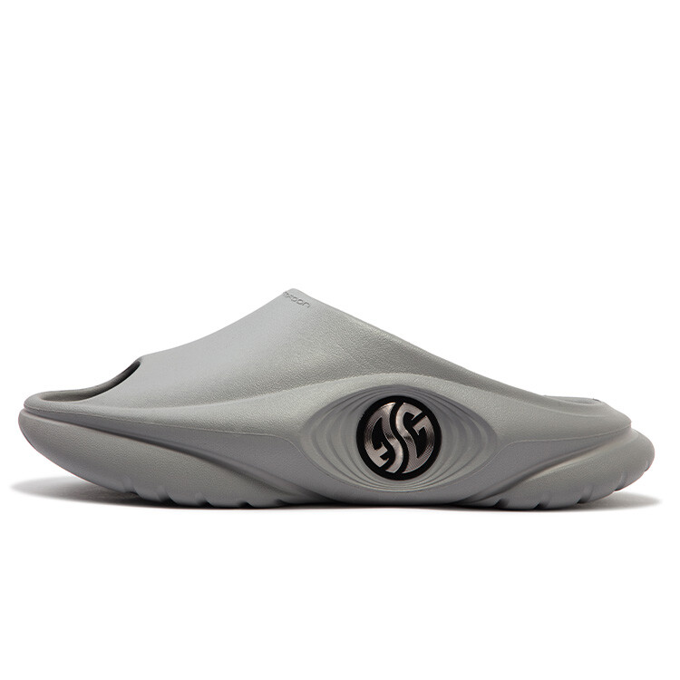 Шлепанцы мужские цинково-железно-серые / обсидианово-черные 361°
Шлепанцы мужские цинково-железно-серые / обсидианово-черные 361°