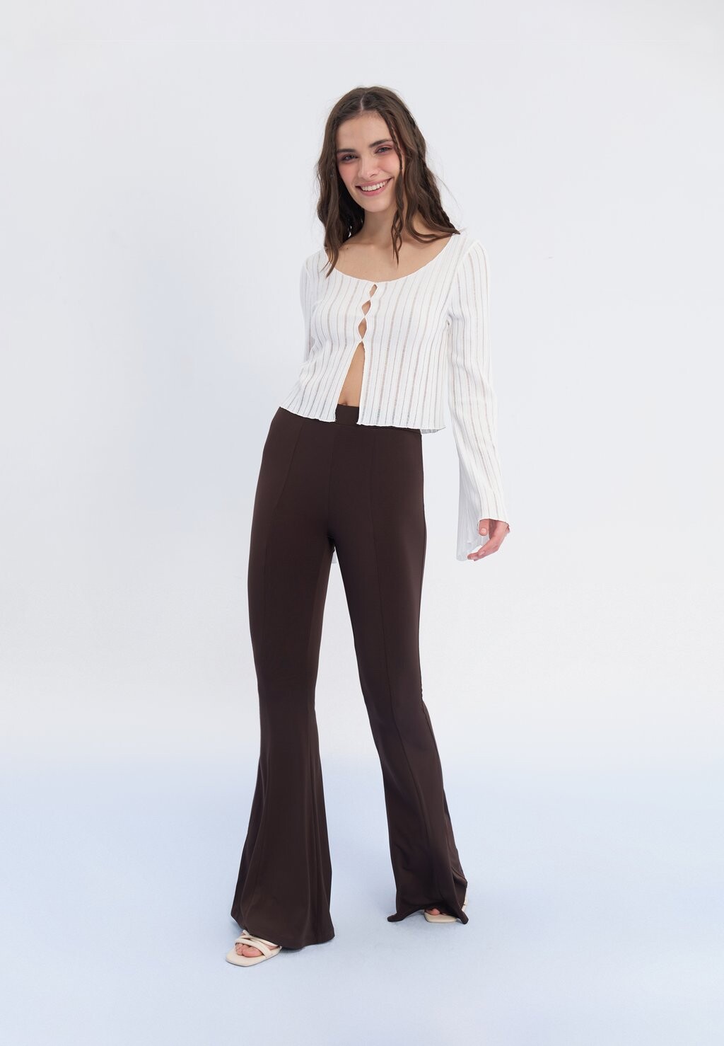 Вязаный свитер Even&Odd, кремовый
Вязаный свитер Even&Odd, кремовый