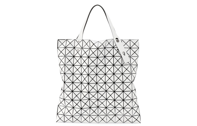 Issey Miyake Сумки-призмы унисекс
Issey Miyake Сумки-призмы унисекс