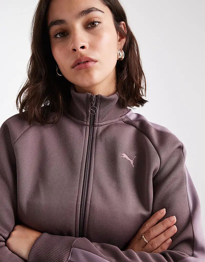 Куртка Puma T7 Always On Short Track в цвете «Изюм»
Куртка Puma T7 Always On Short Track в цвете «Изюм»