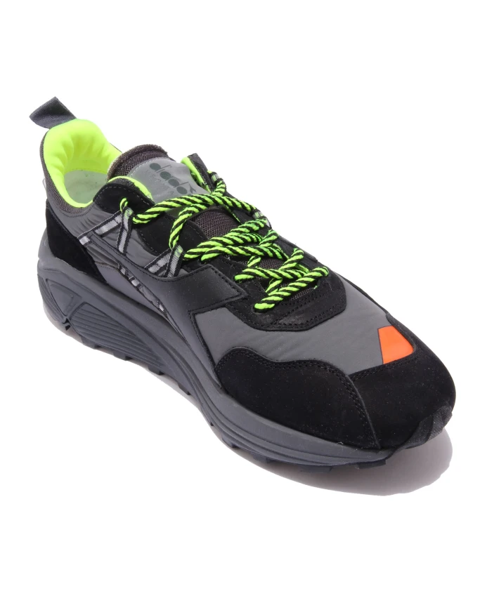 Нейлоновые кроссовки Heritage Rave Diadora, серый
Нейлоновые кроссовки Heritage Rave Diadora, серый