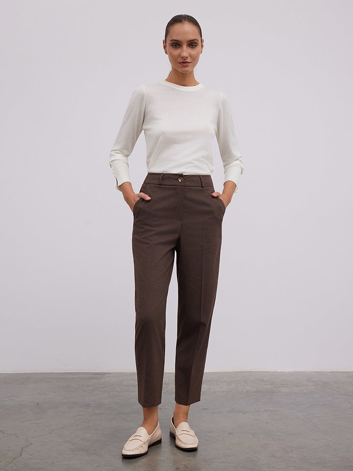 BGN Коричневые брюки
BGN Коричневые брюки