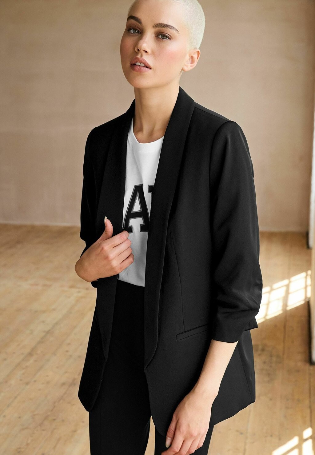 Жакет RUCHED SLEEVE Next, черный
Жакет RUCHED SLEEVE Next, черный