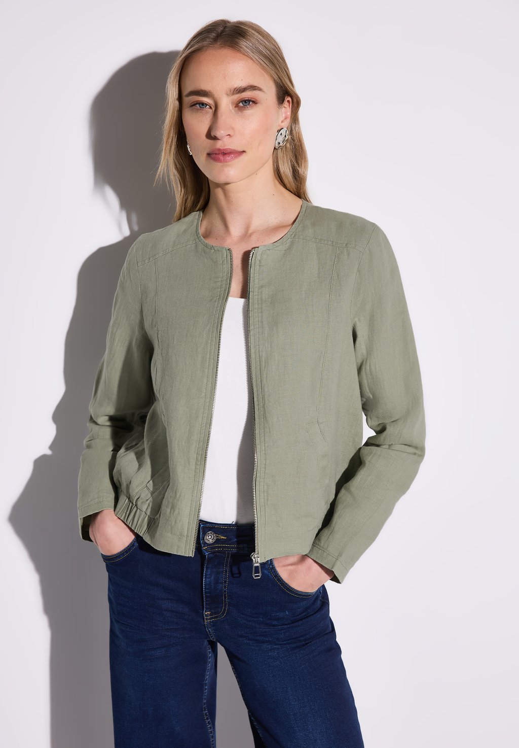 Летняя куртка Street One, цвет Grün
Летняя куртка Street One, цвет Grün