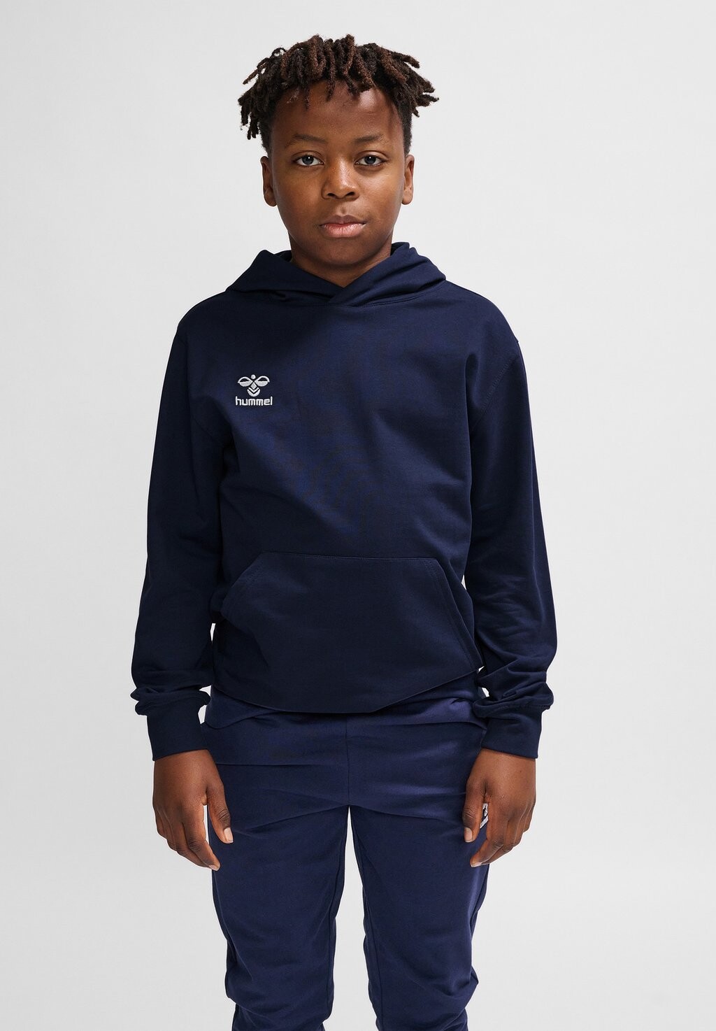 Толстовка Hummel, цвет marine
Толстовка Hummel, цвет marine