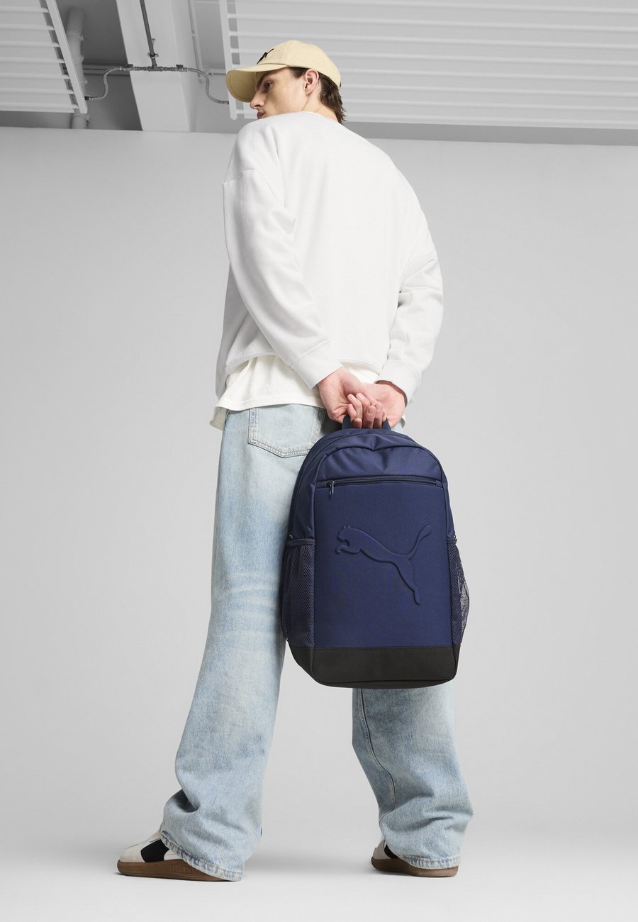 Рюкзак Puma BUZZ , Navy/Blue
Рюкзак Puma BUZZ , Navy/Blue