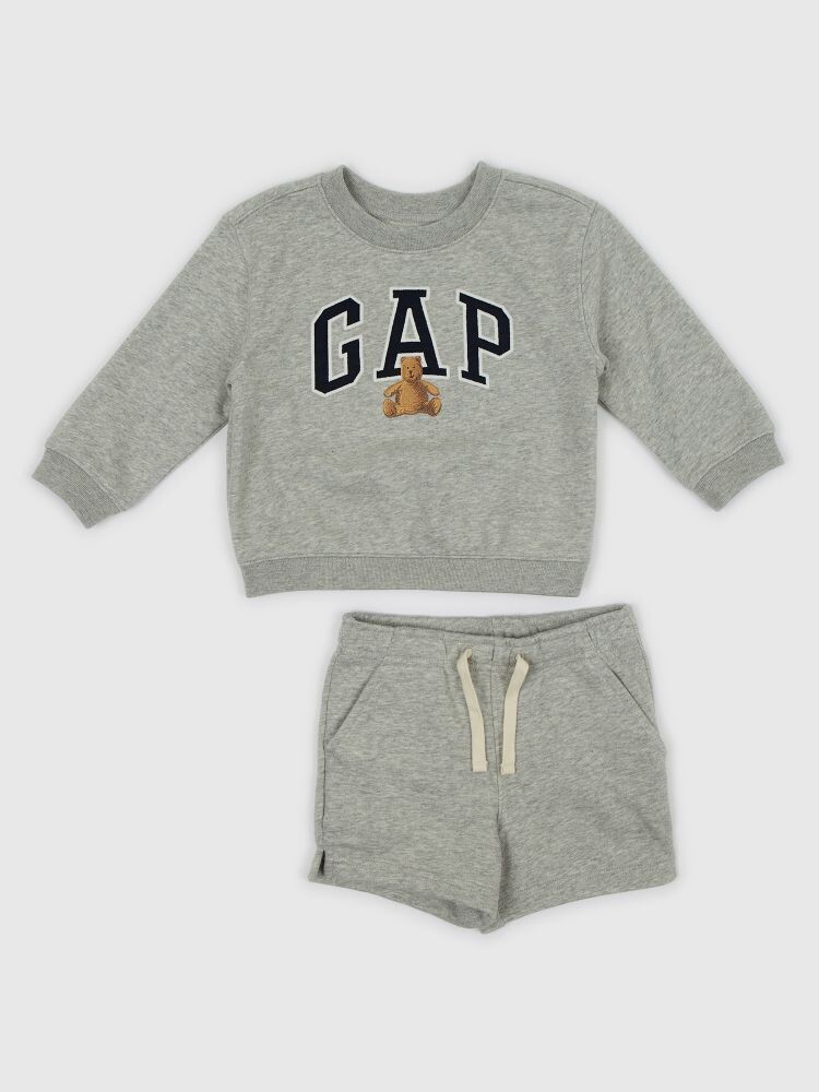 Толстовка и шорты Gap, серый
Толстовка и шорты Gap, серый