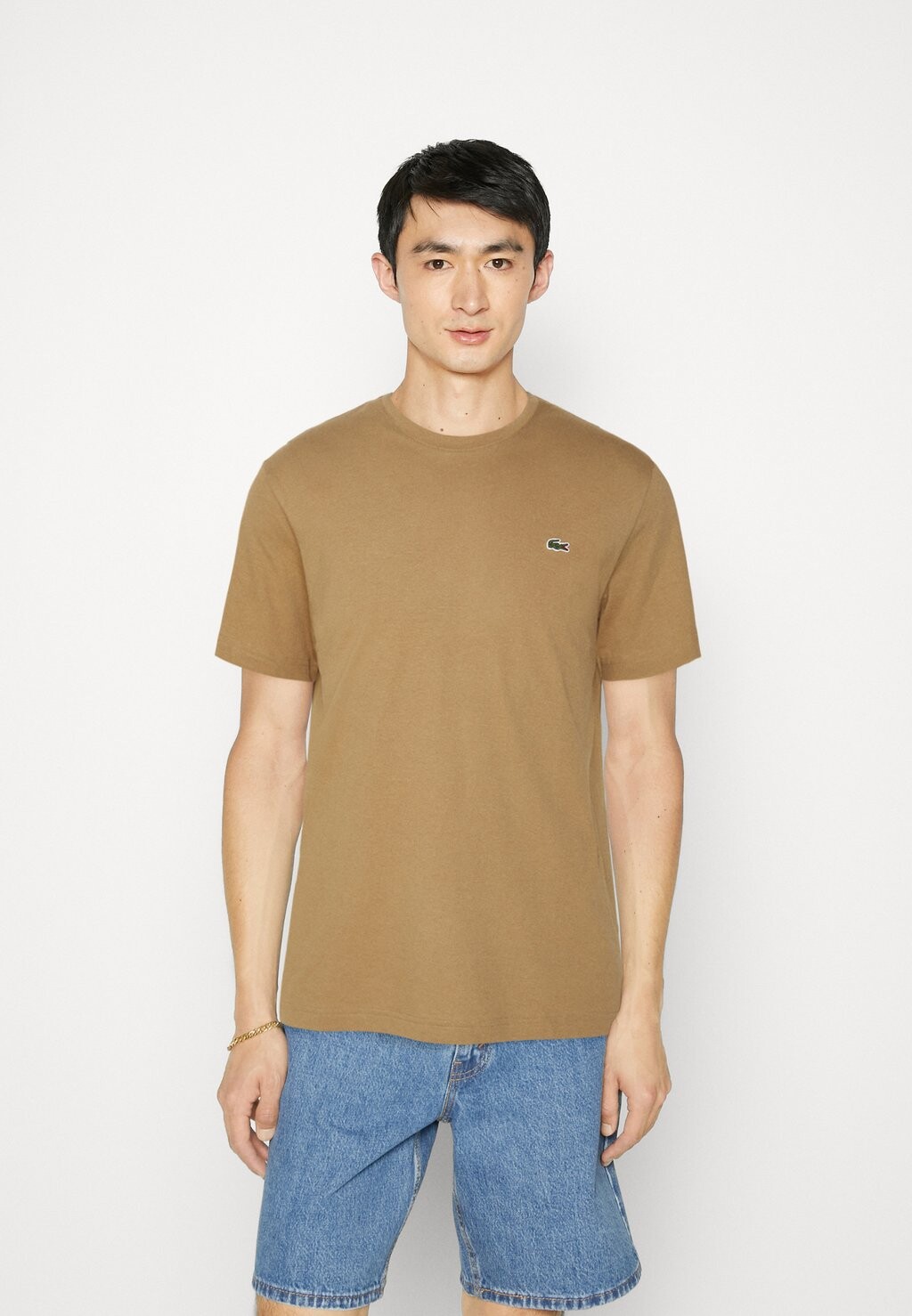 Базовая футболка Th2038_02S Lacoste, цвет cookie
Базовая футболка Th2038_02S Lacoste, цвет cookie