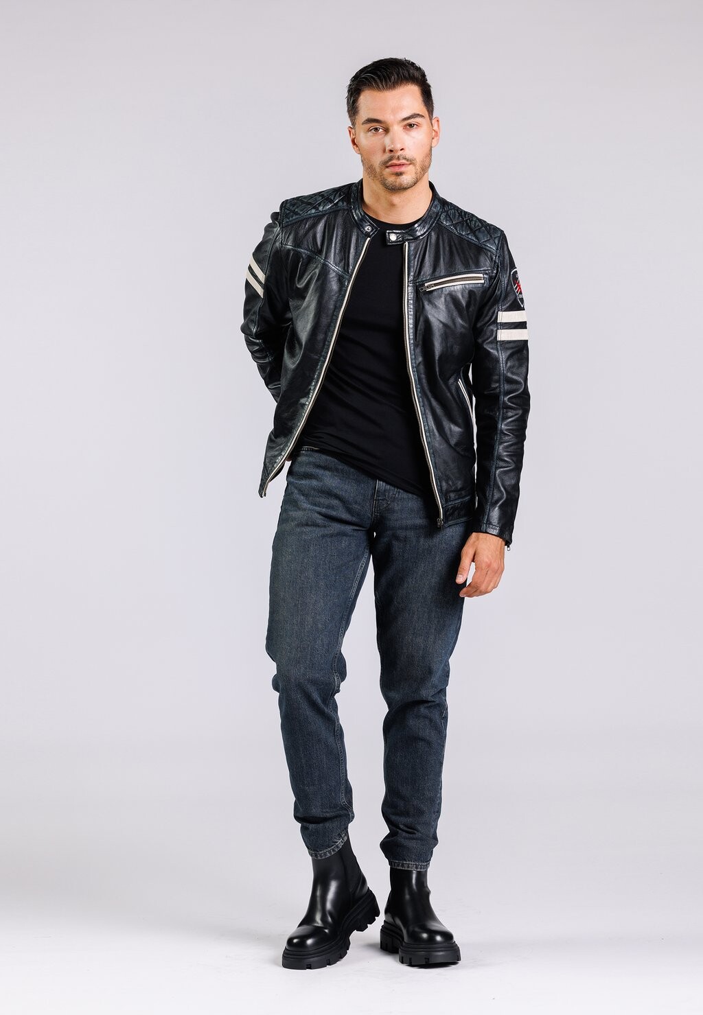 Кожаная куртка Freaky Nation, черный
Кожаная куртка Freaky Nation, черный