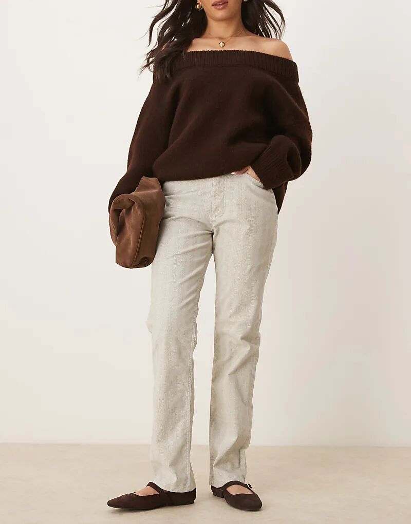 Прямые джинсы с узором «в елочку» серого цвета ASOS DESIGN
Прямые джинсы с узором «в елочку» серого цвета ASOS DESIGN