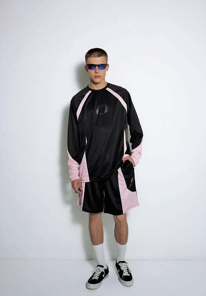 Шорты Local Heroes Shorts, Black
Шорты Local Heroes Shorts, Black