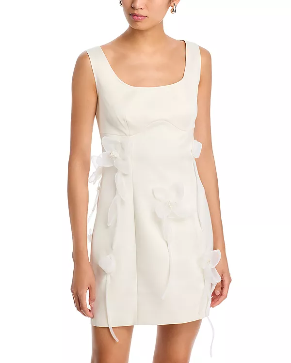 Мини-Платье Ана 3D Лилия Rotate, белый
Мини-Платье Ана 3D Лилия Rotate, белый