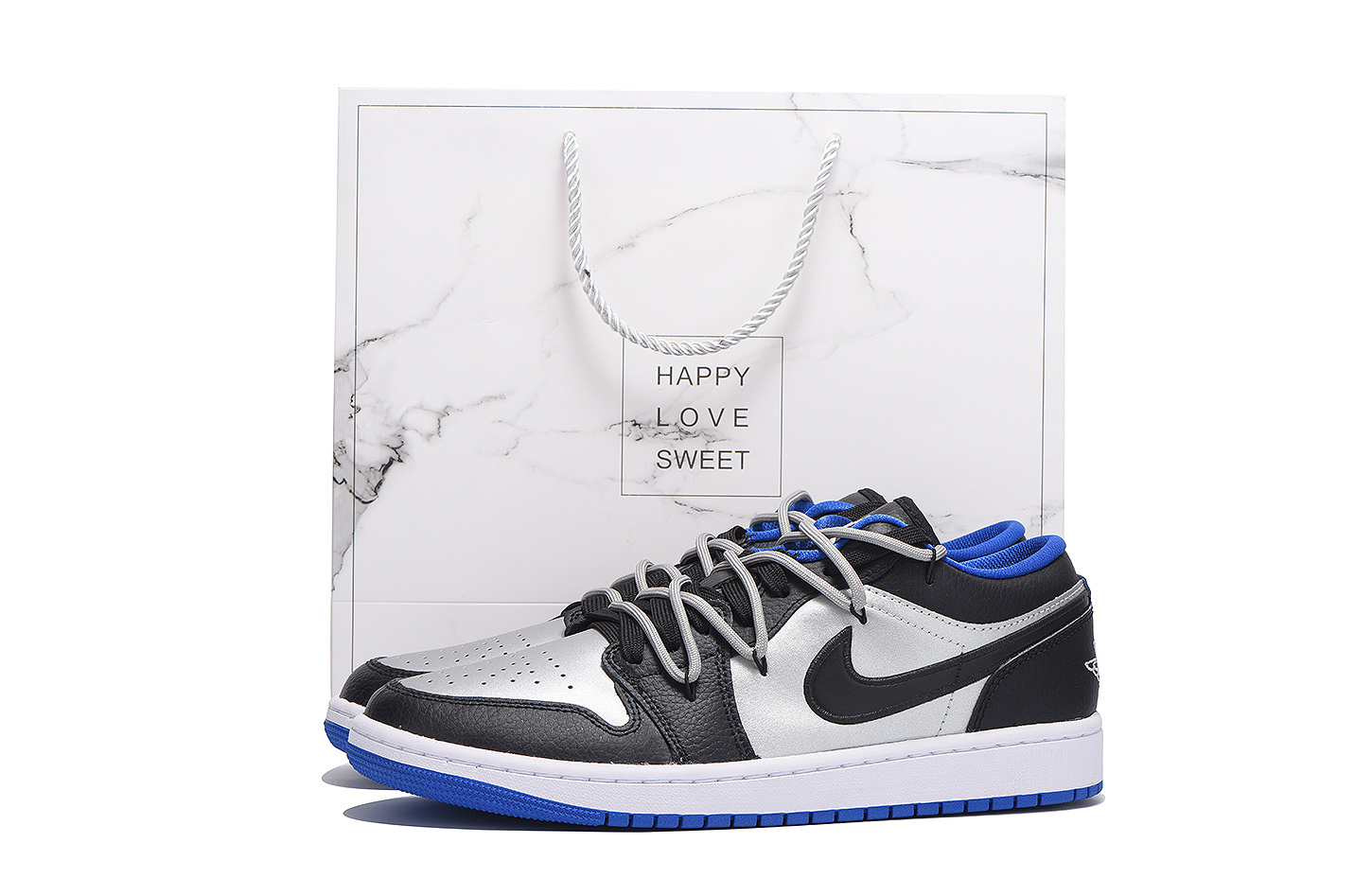 Jordan Баскетбольные кроссовки Air 1 с антискользящим и износостойким покрытием, низкие, винтажные, мужские, черные
Jordan Баскетбольные кроссовки Air 1 с антискользящим и износостойким покрытием, низкие, винтажные, мужские, черные