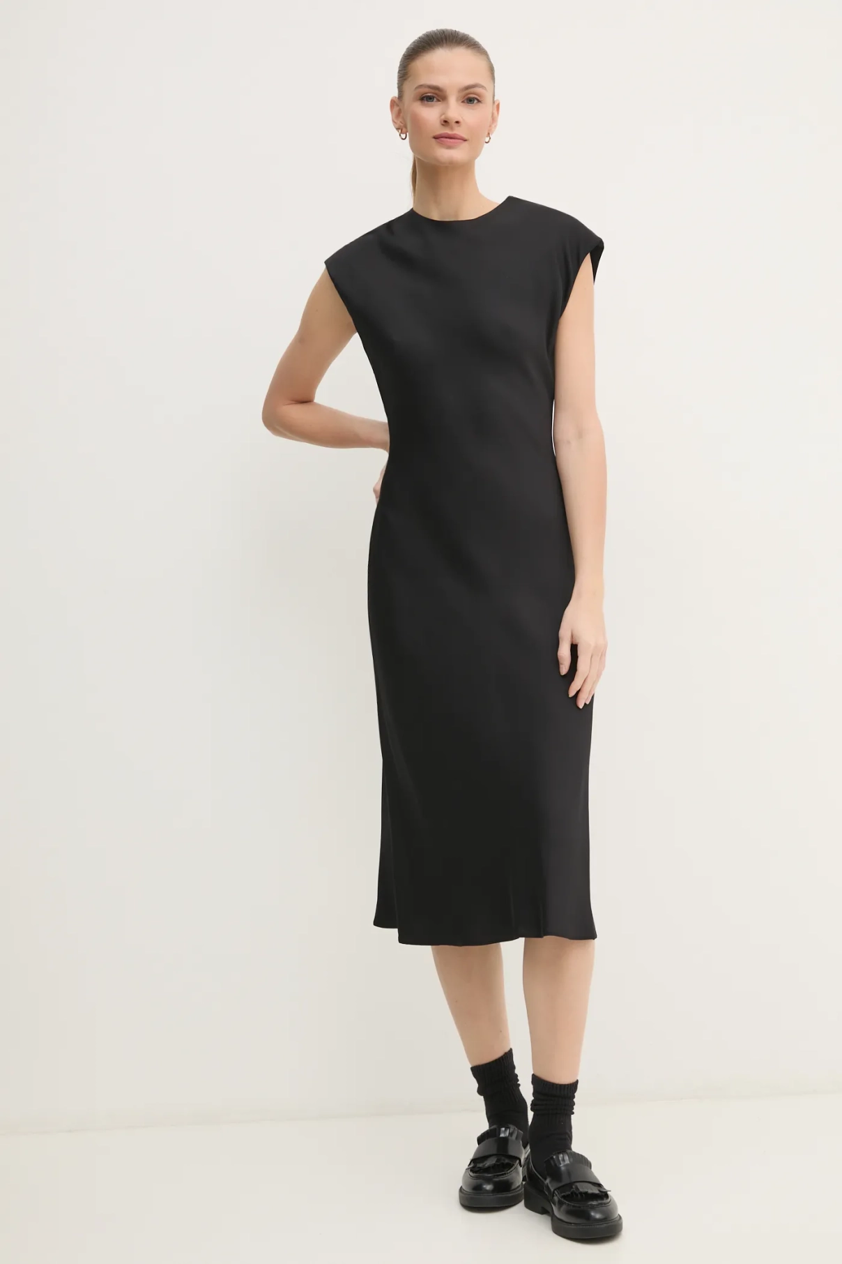 Платье Calvin Klein, черный
Платье Calvin Klein, черный