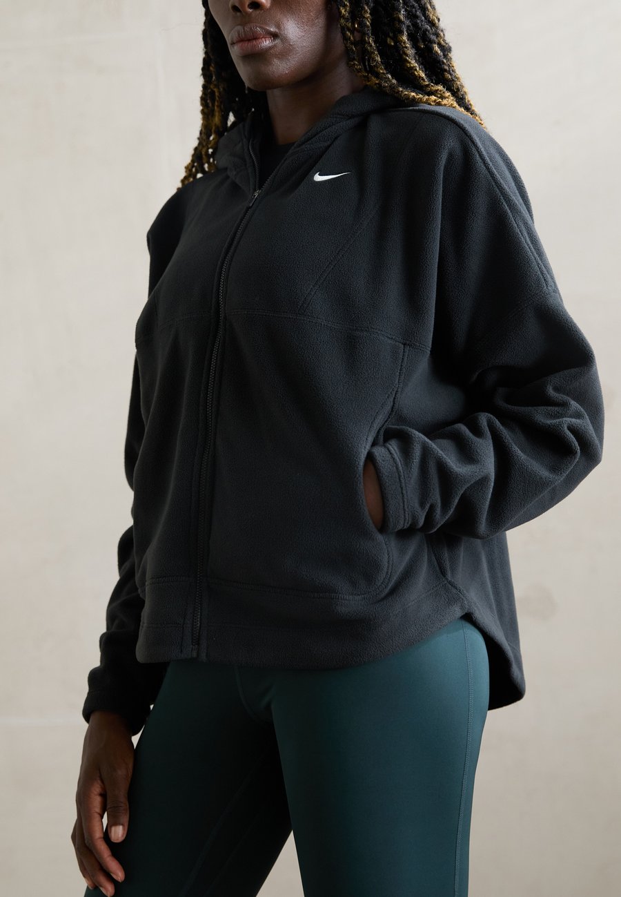 Флисовая куртка Nike Performance ONE, Black/White/Black
Флисовая куртка Nike Performance ONE, Black/White/Black