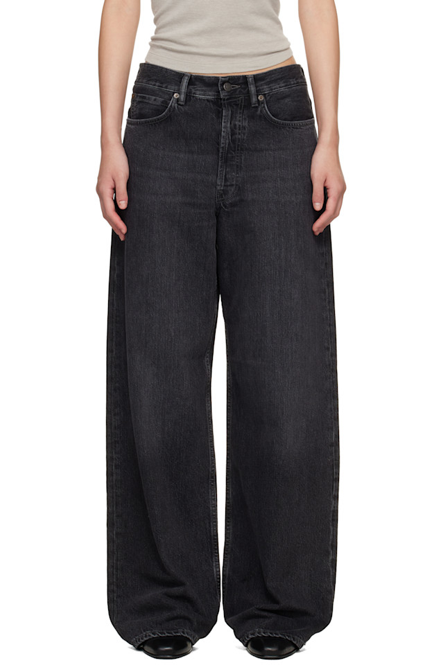 Свободные джинсы 1981 года Acne Studios, черный
Свободные джинсы 1981 года Acne Studios, черный