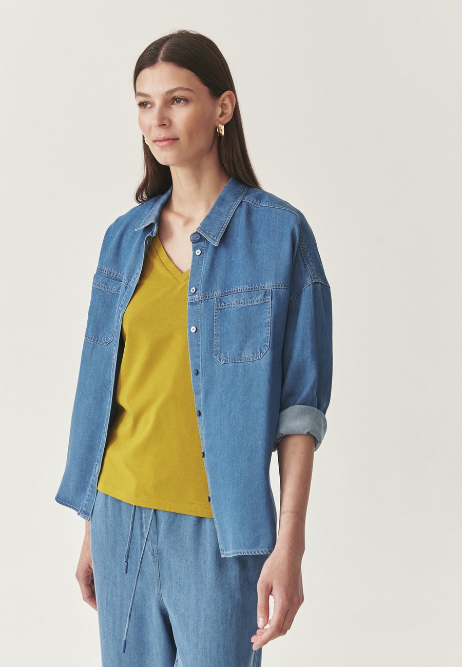 Блуза TATUUM Button-down blouse, Denim/Blue Denim
Блуза TATUUM Button-down blouse, Denim/Blue Denim