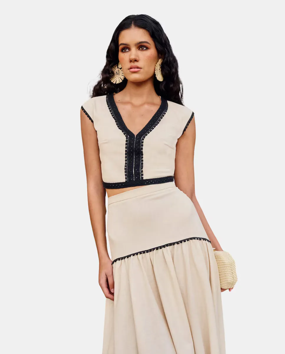 Женский топ с деталями из бахромы и V-образным вырезом MIPHAI, бежевый
Женский топ с деталями из бахромы и V-образным вырезом MIPHAI, бежевый