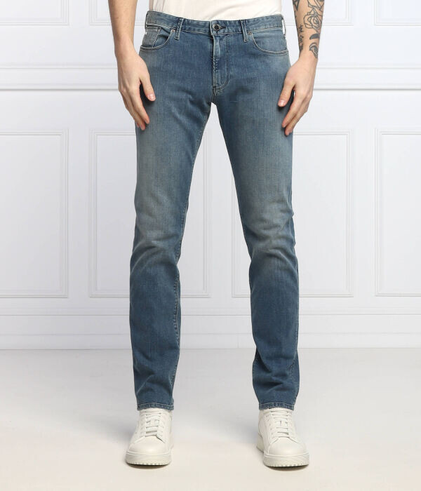 Джинсы мужские Emporio Armani прямого кроя, синий
Джинсы мужские Emporio Armani прямого кроя, синий