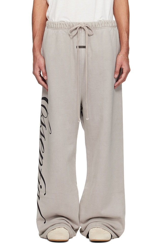 Fear Of God Essentials Серые праздничные толстые флисовые домашние спортивные штаны
Fear Of God Essentials Серые праздничные толстые флисовые домашние спортивные штаны