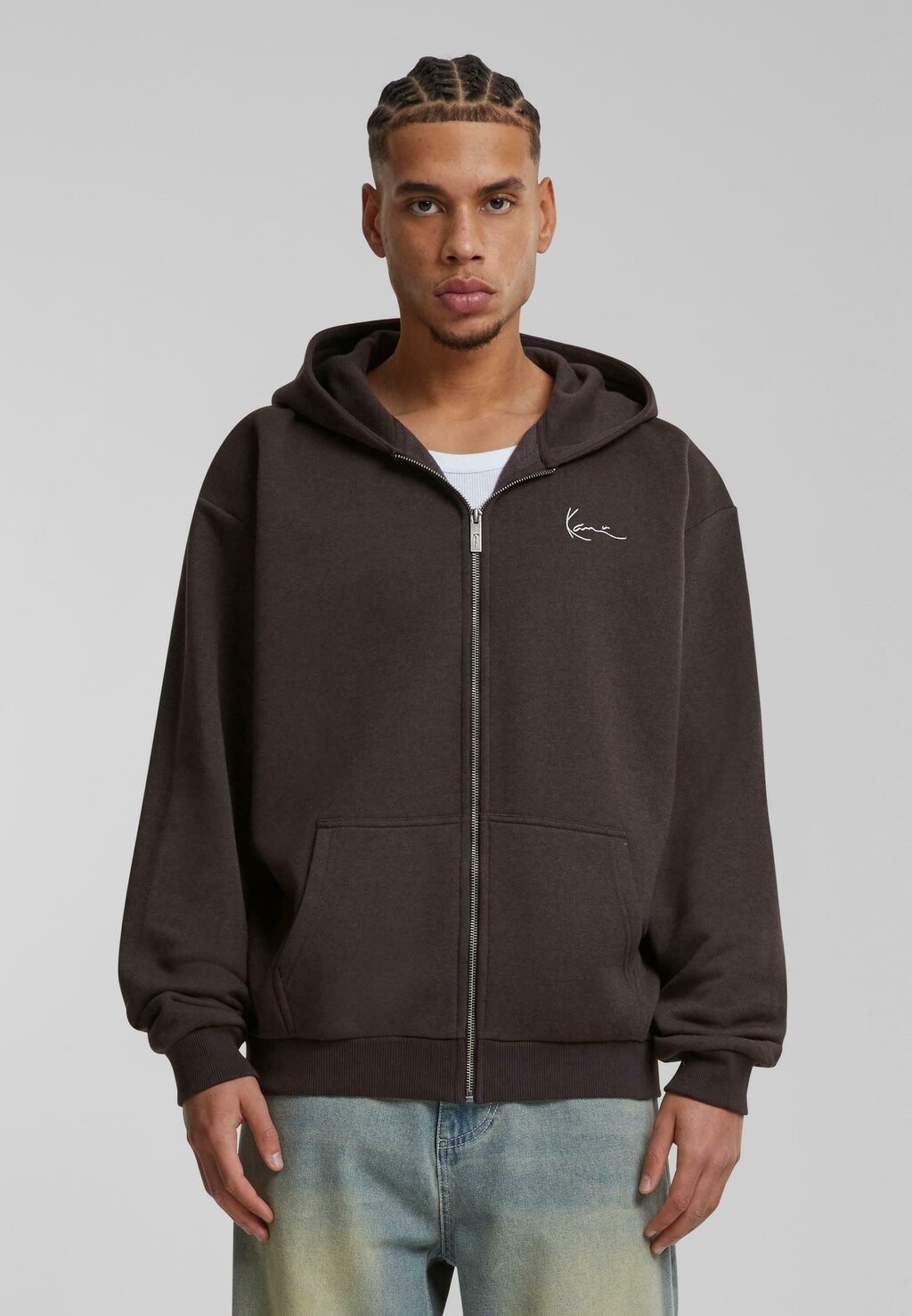 Толстовка на молнии SIGNATURE Karl Kani, темно-коричневый
Толстовка на молнии SIGNATURE Karl Kani, темно-коричневый