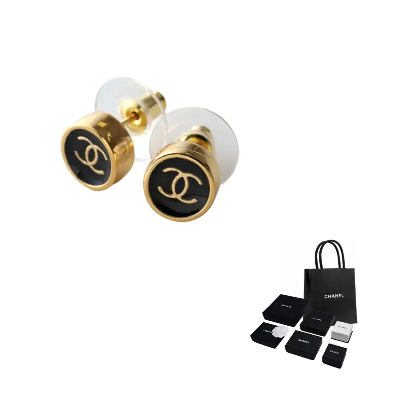 CHANEL Серьги-гвоздики унисекс Gold/Black
CHANEL Серьги-гвоздики унисекс Gold/Black