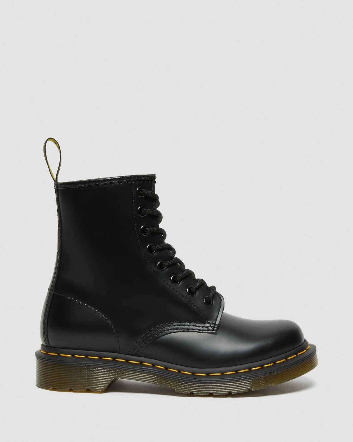1460 Женские ботинки из гладкой кожи на шнуровке Dr. Martens
1460 Женские ботинки из гладкой кожи на шнуровке Dr. Martens