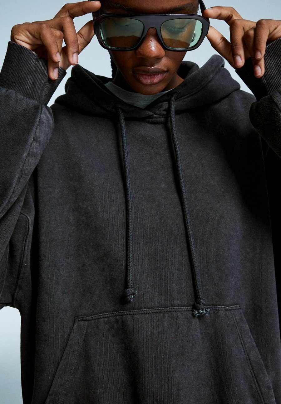 Худи Bershka Hoodie, Blue-Grey
Худи Bershka Hoodie, Blue-Grey